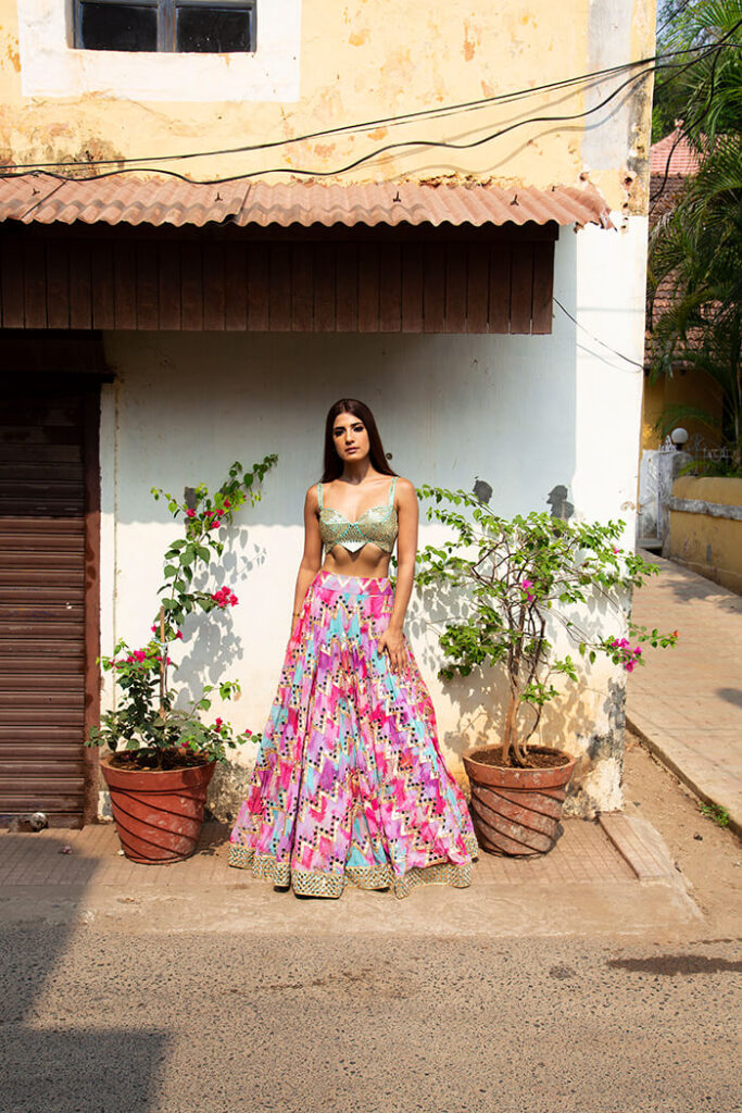 Tara Louise McManus (40)